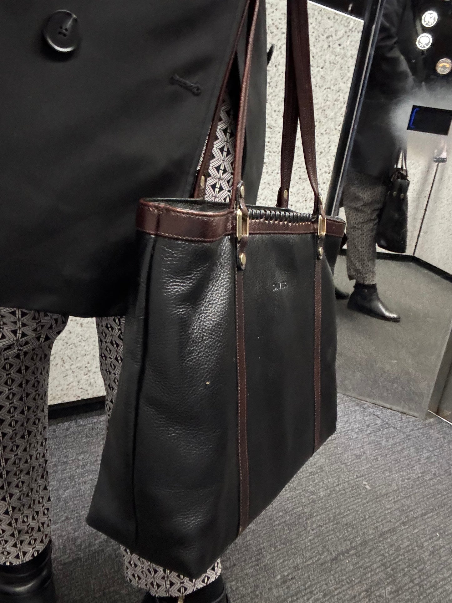 TrendyE Diviso-Ladies Bags D1